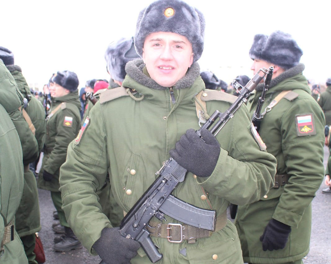 Военные дни в апреле. Солдаты России на Украине. Русские военные на Украине. Спецоперация военные военные.